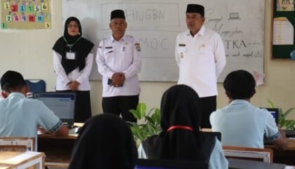 Wabup Muchsin Beri Dukungan Moril Pada Peserta Perdana TKA SMP Negeri 1 Takengon